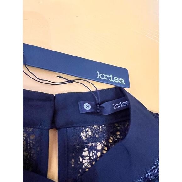 Krisa Revolve Black Mock Neck Sleeveless Top with V Lace Detail Size Medium NWT - Picture 6 of 8